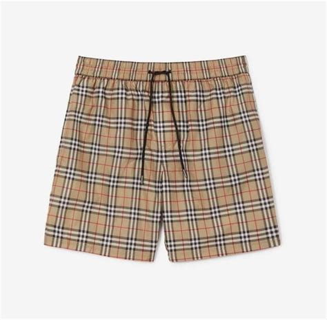 pantaloni burberry corti